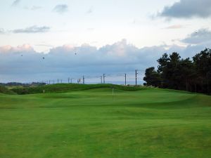 Dundonald 16th Approach